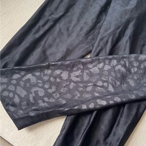 Carbon38 Leopard Print Black Leggings